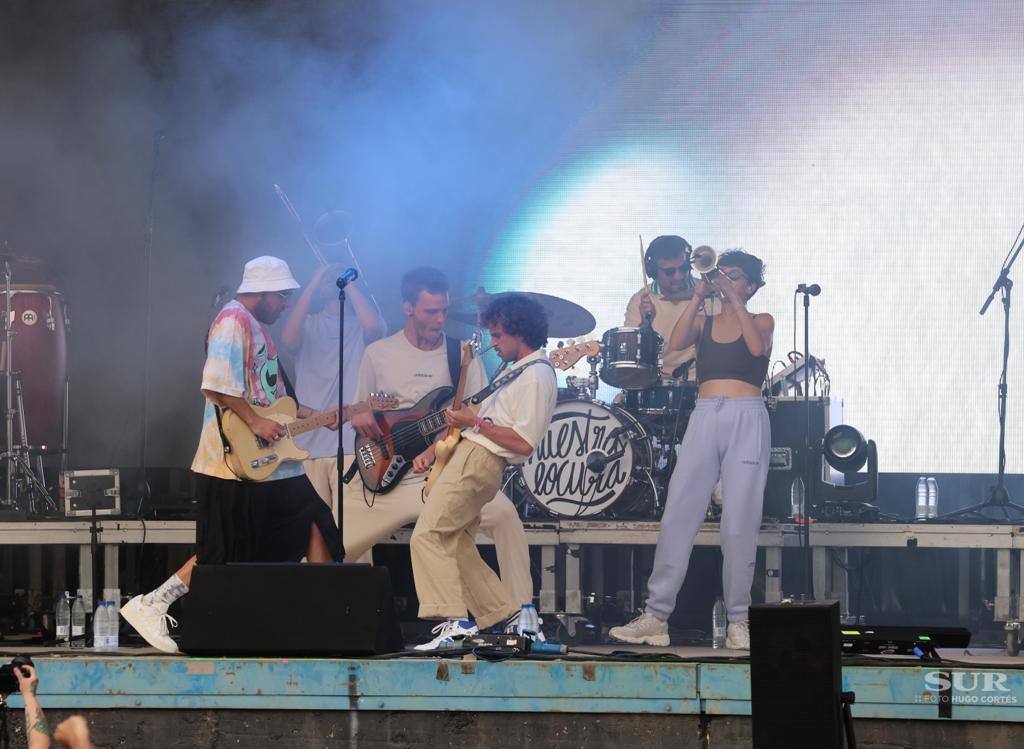 Ginebras y Nil Moliner, durante su actuación del sábado