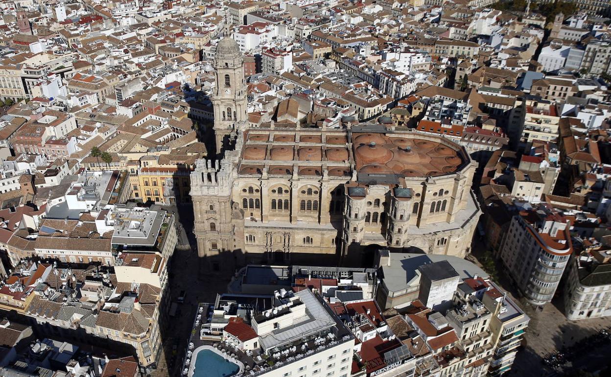 Imagen de archivo de una vista aérea de la Catedral. 