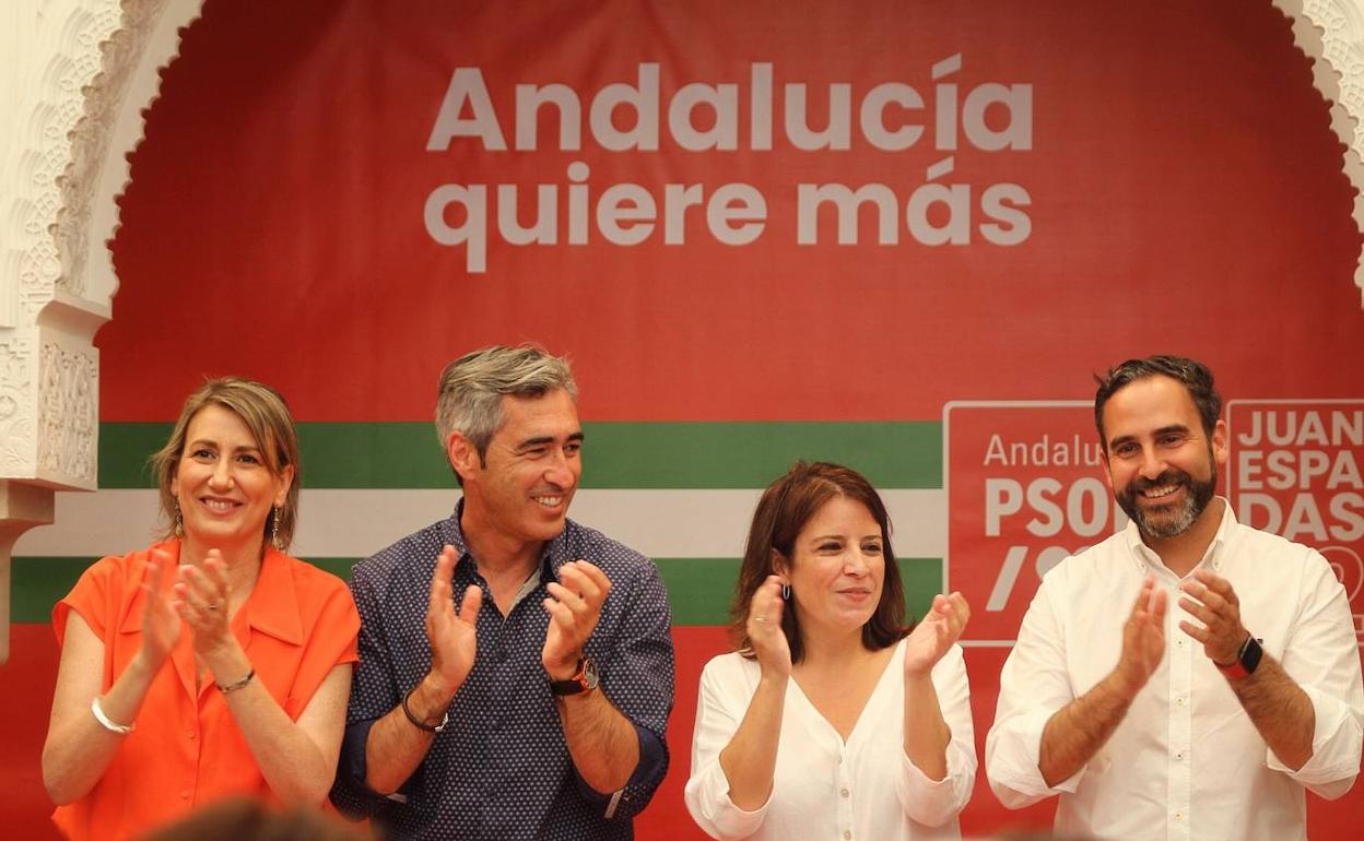 Isabel Aguilera, Víctor Navas, Adriana Lastra y Daniel Pérez. 