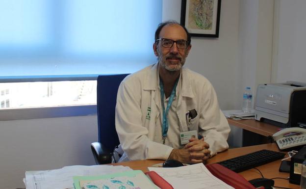 Médico. Pedro Serrano, jefe del servicio de Neurología del Hospital Regional Universitario. 