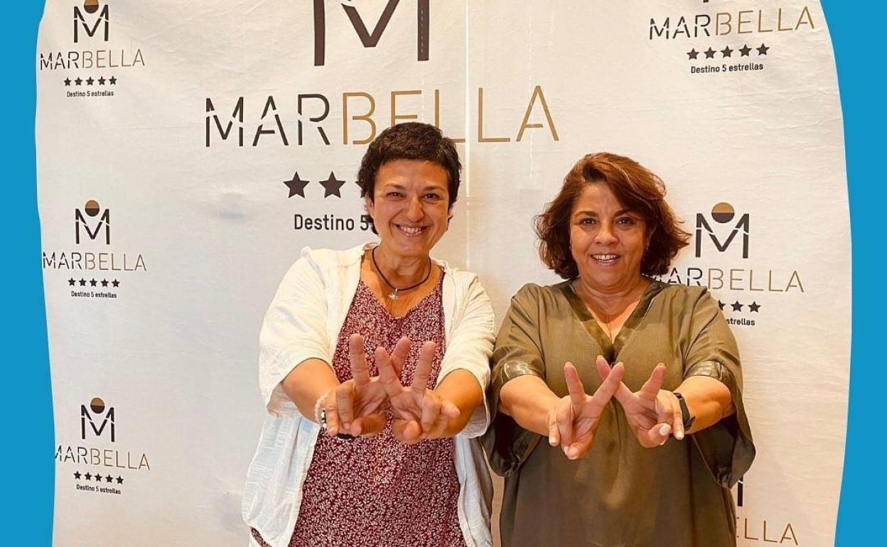 La promotora del World Wellness Weekend, Lucía Romero, junto a la directora general de Turismo, Laura de Arce. 