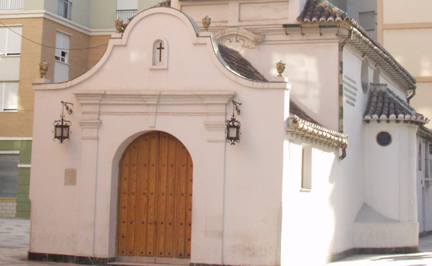 Fachada principal de la capilla de Zamarrilla. 