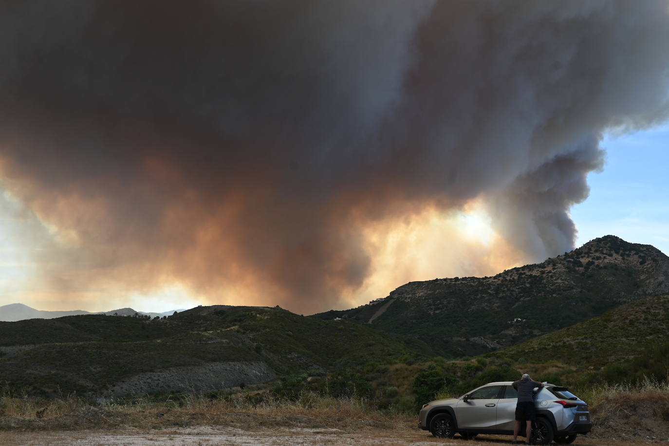 Las llamas vuelven a la zona de Pujerra y Sierra Bermeja. 