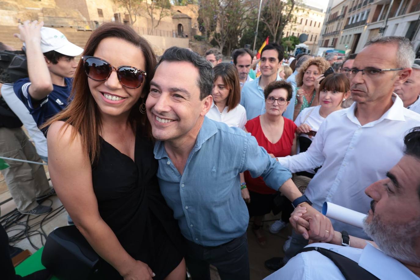 El PP celebró su mítin central en Málaga en la calle Alcazabilla. 