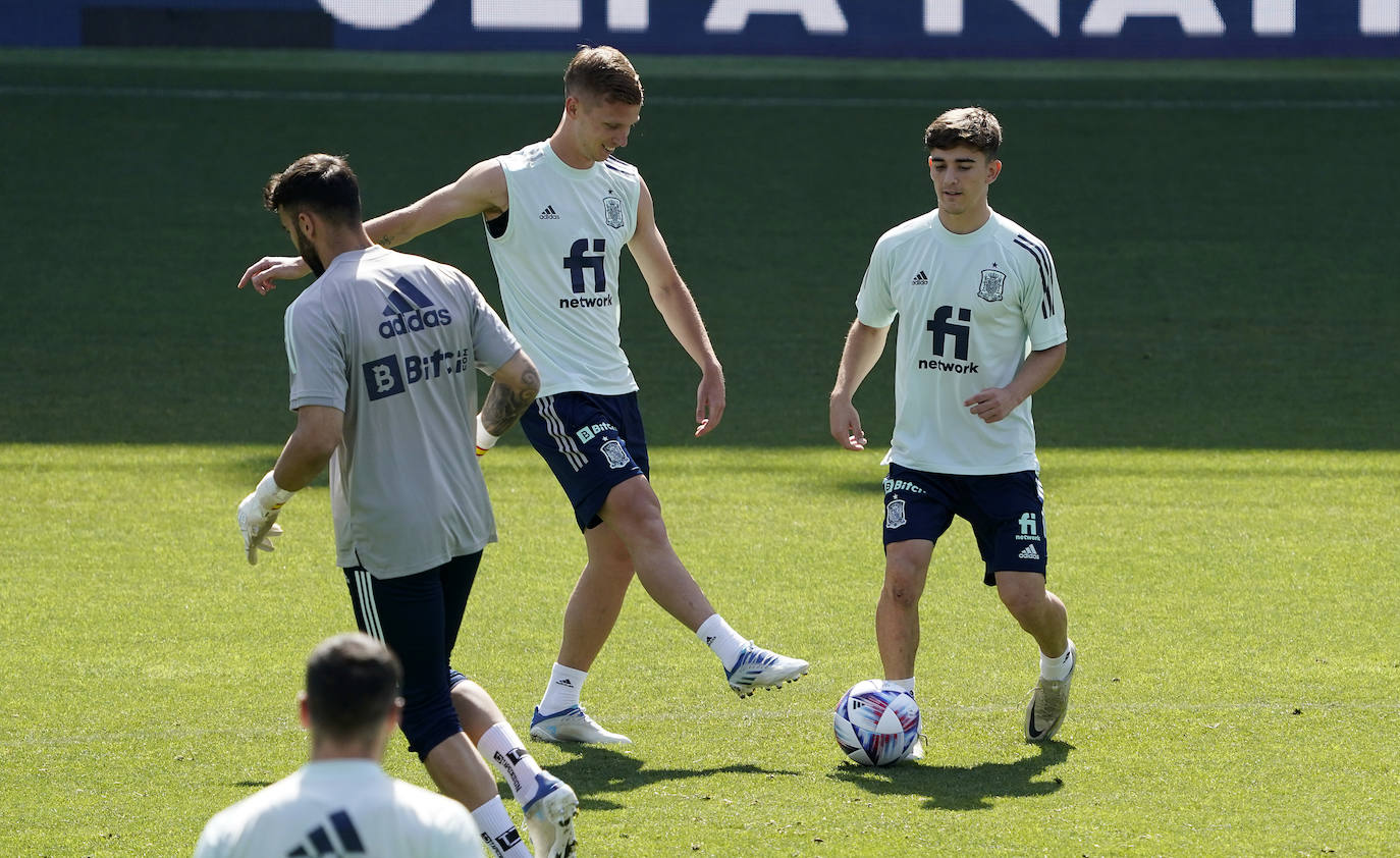 Fotos: El entrenamiento de la selección española en La Rosaleda en imágenes