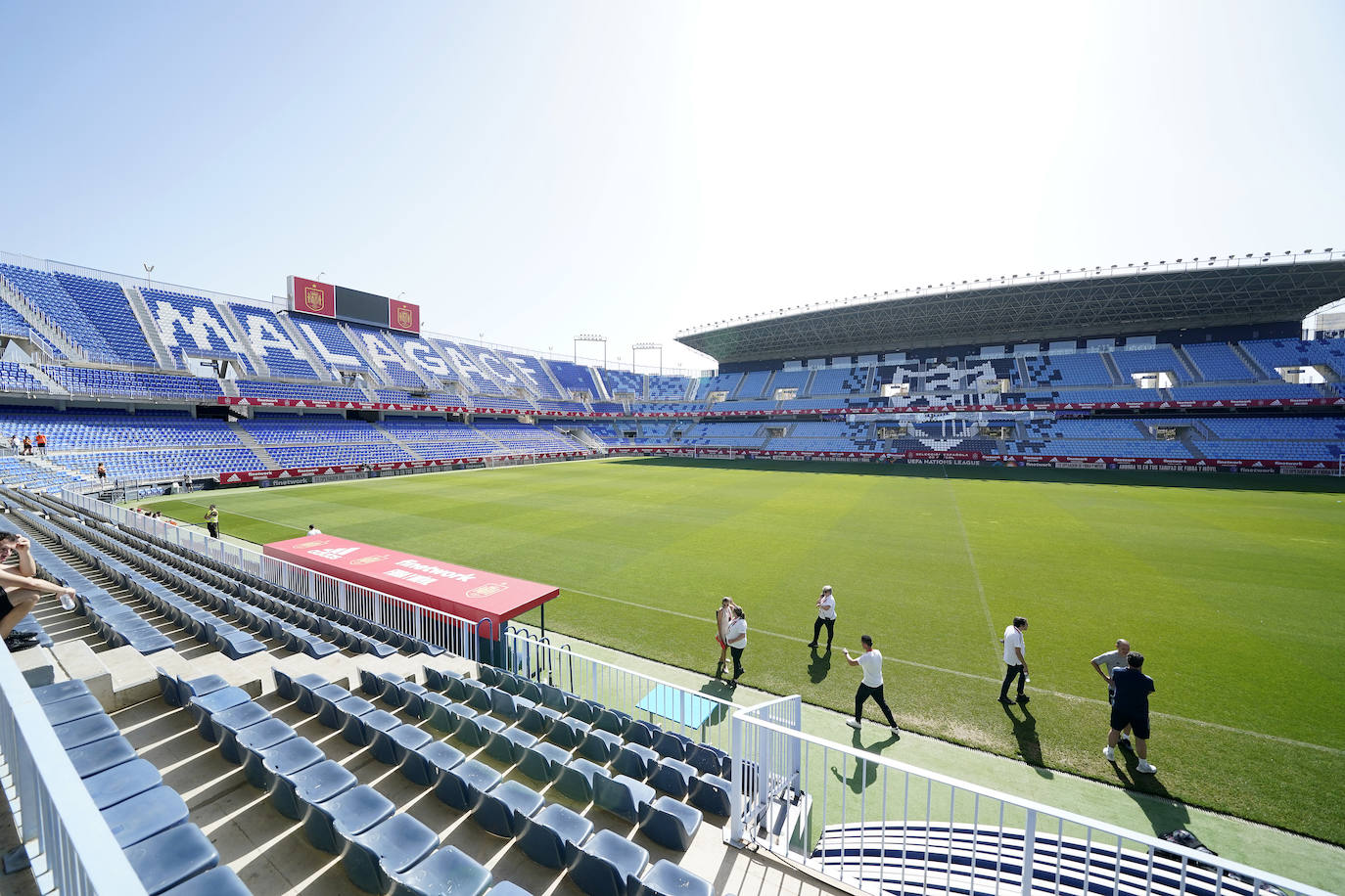 Fotos: El entrenamiento de la selección española en La Rosaleda en imágenes