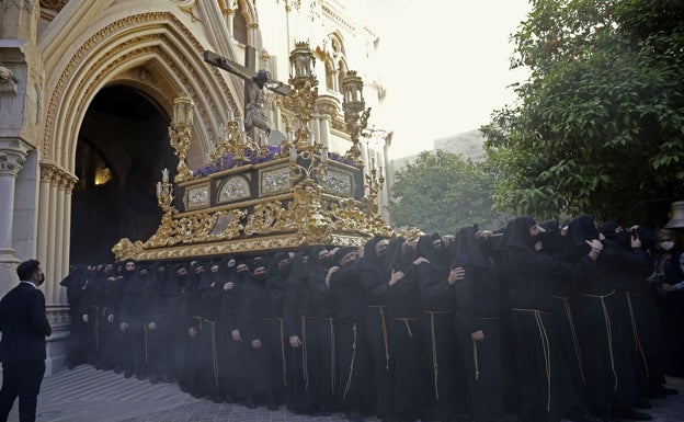 Momento de la salida del Cristo de la Clemencia el pasado Sábado de Pasión. 