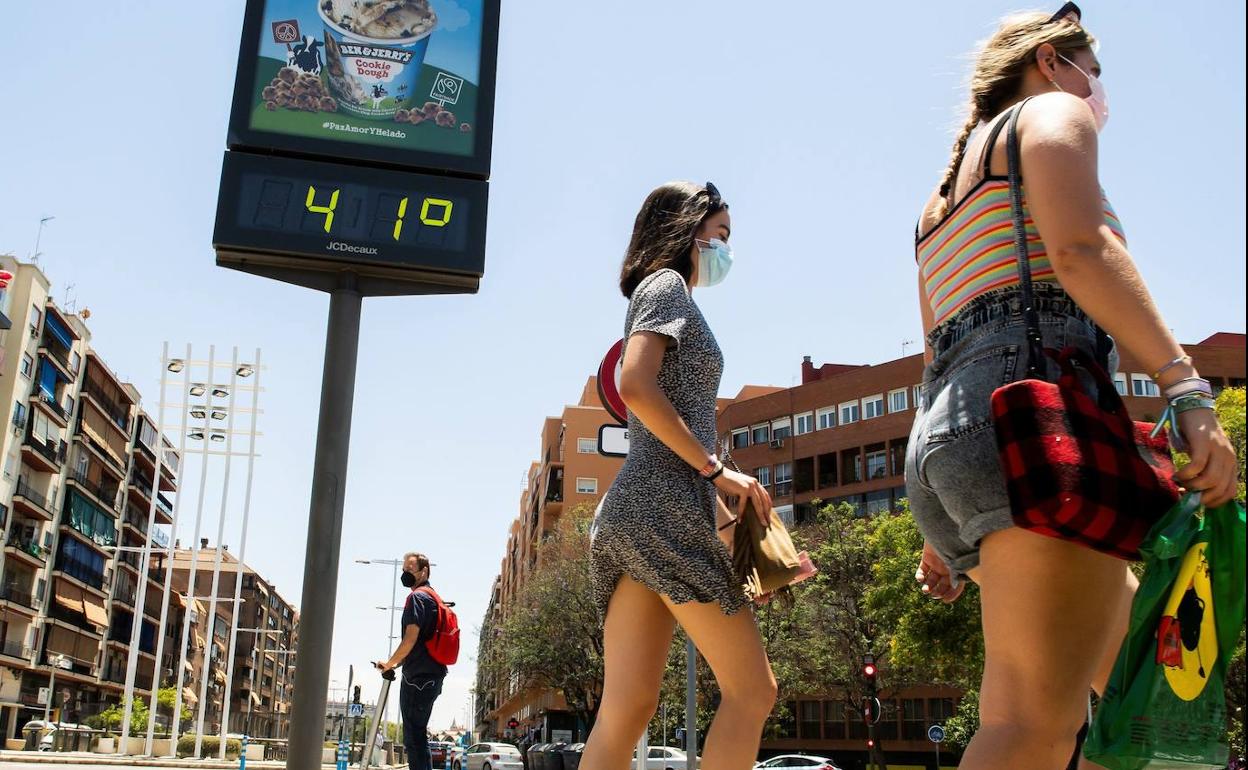 Seis provincias se encuentra en aviso por calor en Andalucía