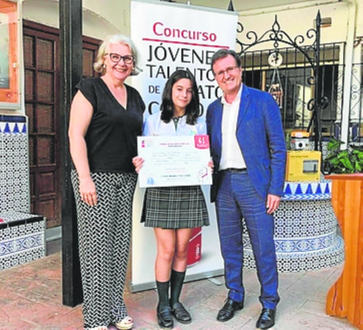 Lucía Reinaldo gana el Concurso de Relato de Coca-Cola en Málaga