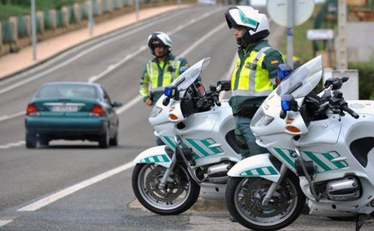 DGT: Así son las nuevas motos camufladas de Tráfico, que se suman a la Operación Salida