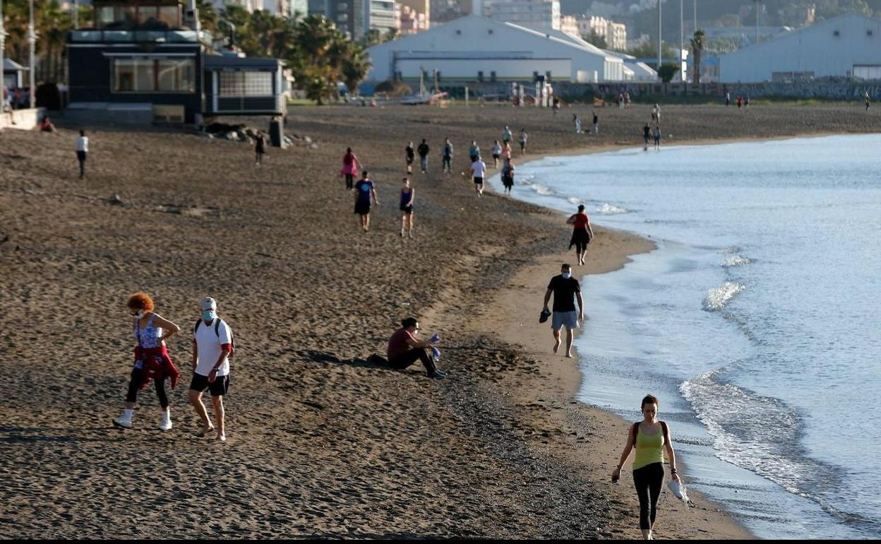 Consulta la calidad del agua de las playas andaluzas para este verano