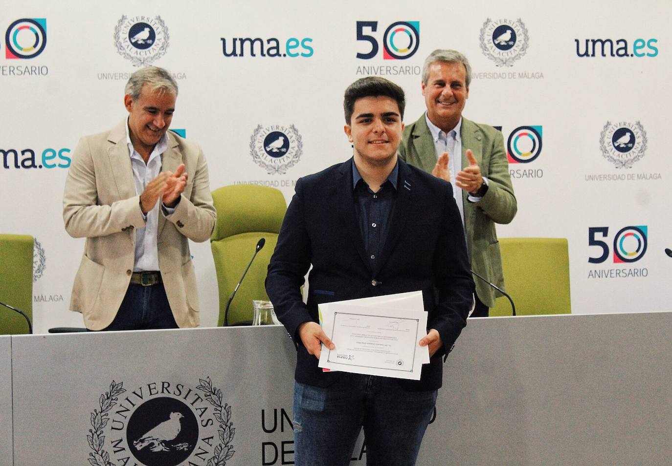 La Universidad premia a los diez alumnos con mejor nota de acceso en este curso. 