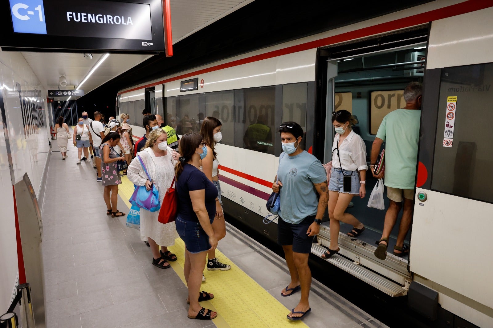 Renfe ha reformado la estación de Cercanías ubicada en el centro de Torremolinos. 