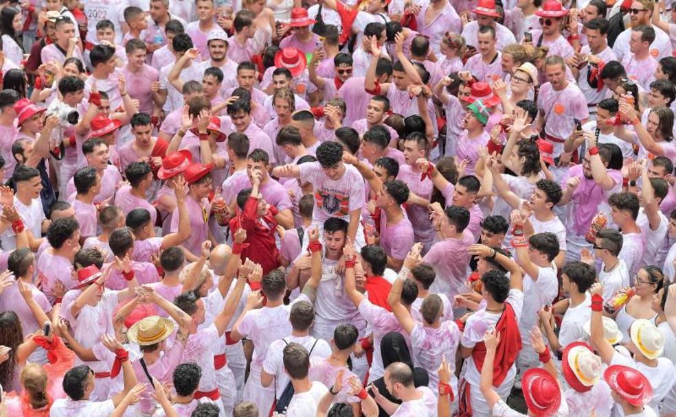 Sanfermines 2022: Vídeo: Así ha sido el chupinazo de San Fermín