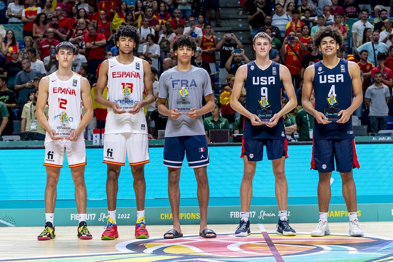 Fotos: El Carpena vibra con España en la final del Mundial sub-17