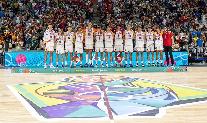 Fotos: El Carpena vibra con España en la final del Mundial sub-17