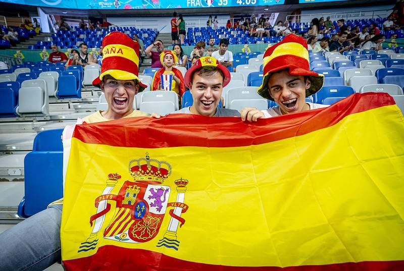 Fotos: El Carpena vibra con España en la final del Mundial sub-17