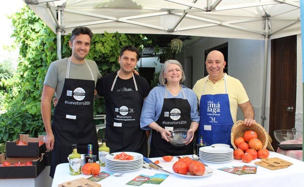 Presentación de los platos de los chefs.