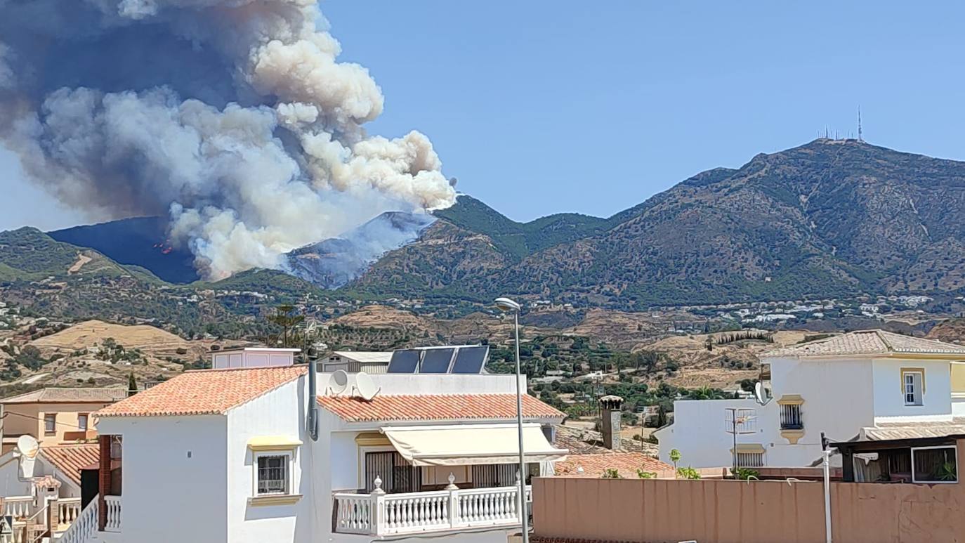 La columna del humo se veía desde prácticamente todo el litoral occidental, incluso desde la capital 