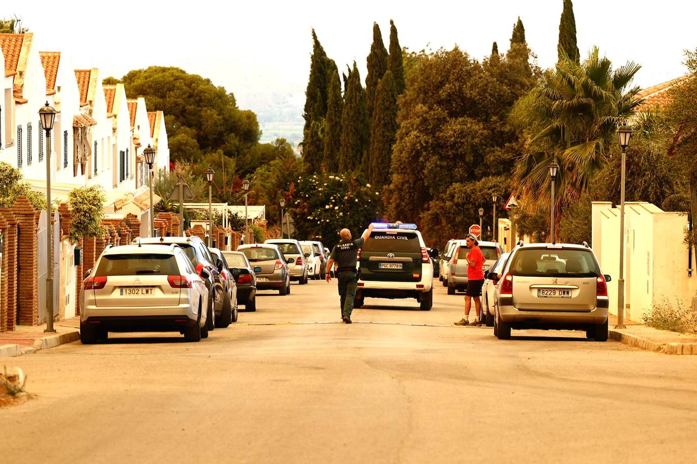 Desalojo de la urbanización La Paca, en Alhaurin el Grande