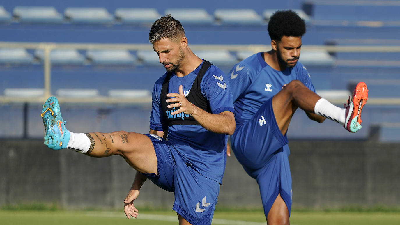 Fotos: Las fotos del entrenamiento del Málaga con Esteban Burgos, Álex Gallar, Ramalho y Rubén Yáñez