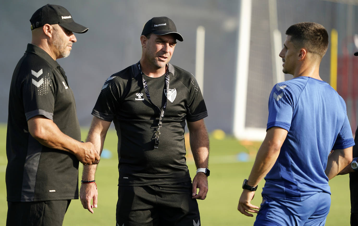 Fotos: Las fotos del entrenamiento del Málaga con Esteban Burgos, Álex Gallar, Ramalho y Rubén Yáñez