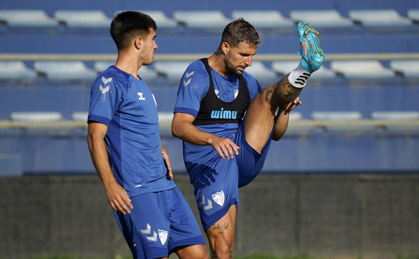 Fotos: Las fotos del entrenamiento del Málaga con Esteban Burgos, Álex Gallar, Ramalho y Rubén Yáñez