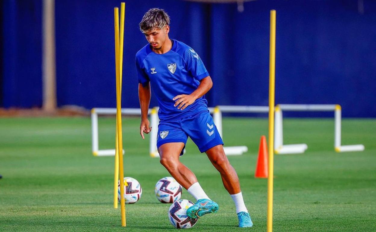 Kevin, en un entrenamiento con el Málaga durante la pretemporada.