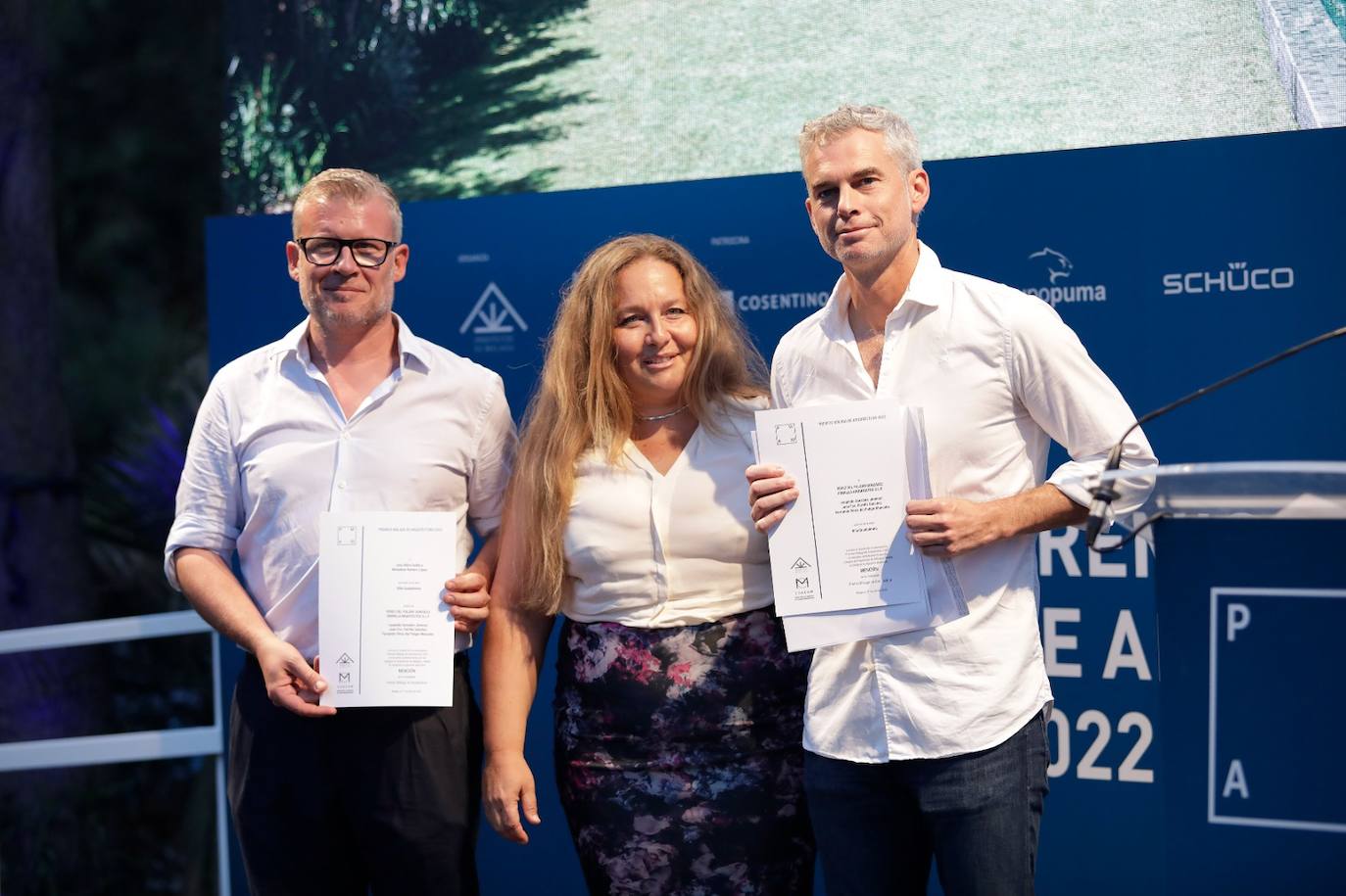 El nuevo pabellón de gobierno de la Universidad gana el primer premio. La nueva sede de Cruz Roja y la Facultad de Psicología y Logopedia, también distinguidos. 