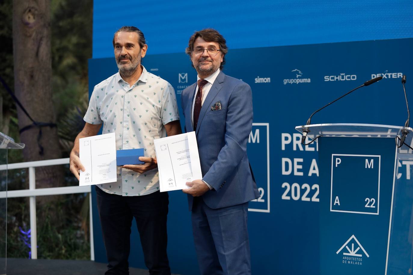 El nuevo pabellón de gobierno de la Universidad gana el primer premio. La nueva sede de Cruz Roja y la Facultad de Psicología y Logopedia, también distinguidos. 