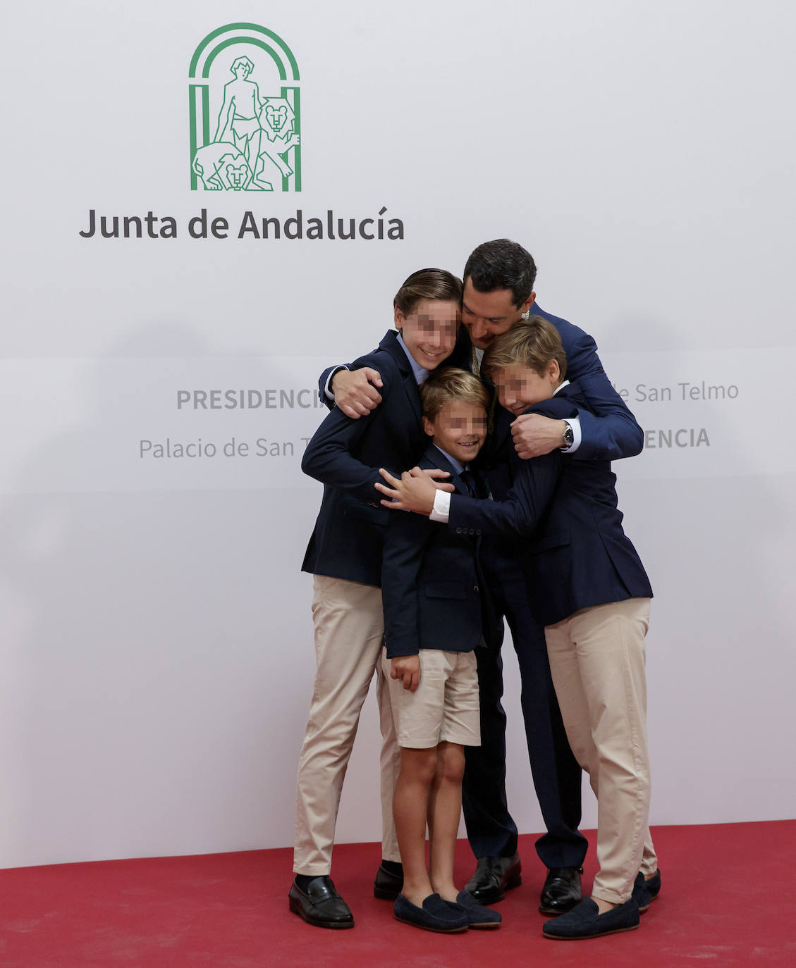 El presidente adelanta que ejercerá desde la cercanía y pone a los jóvenes en el centro.