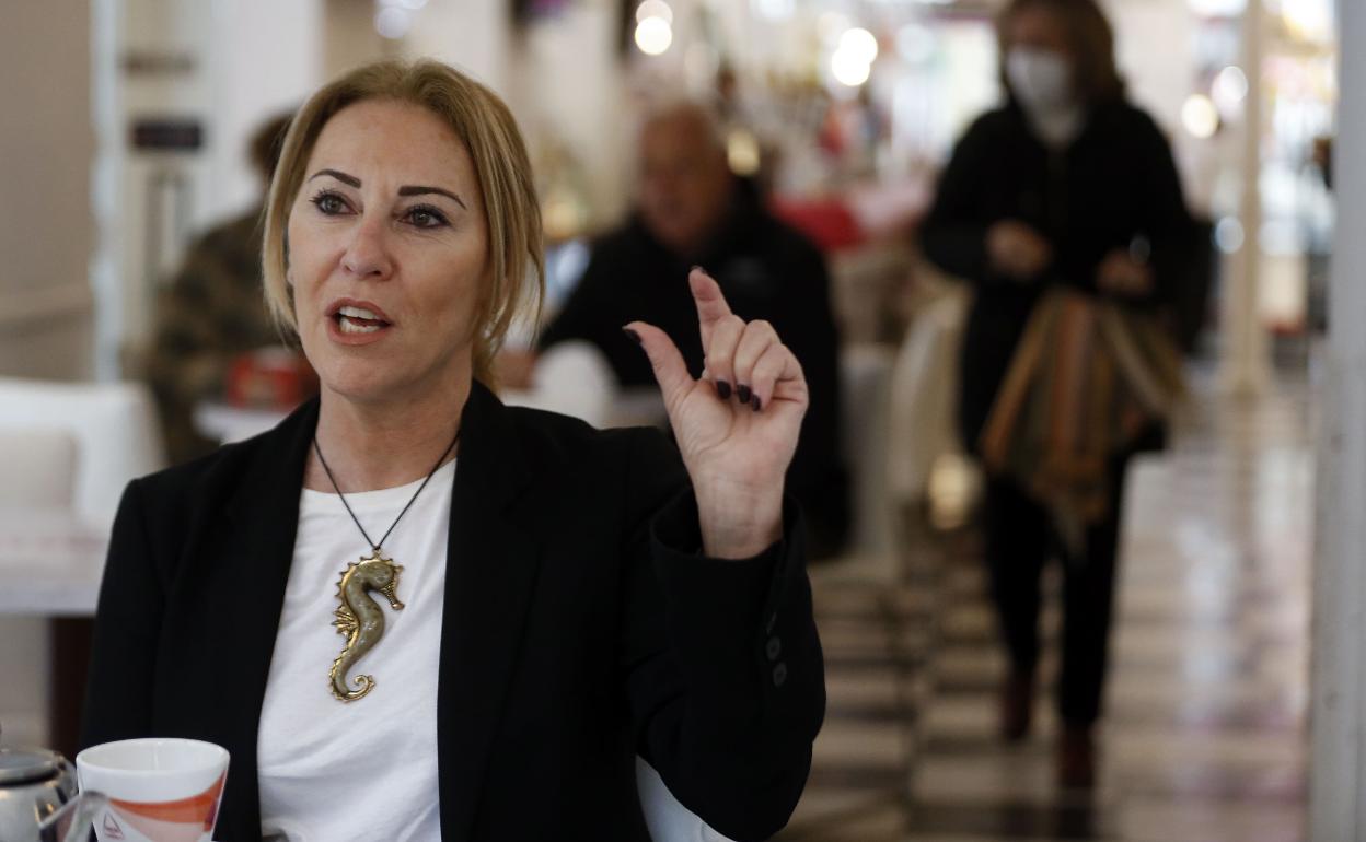 España, en una reciente entrevista con SUR.