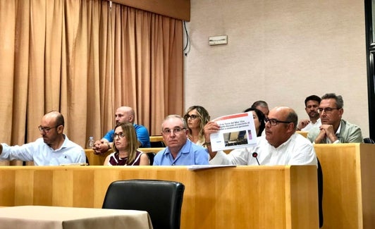 Los ediles del PP, en el pleno de este viernes. 
