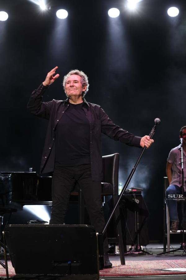 El cantante Miguel Ríos actúa en Málaga. 
