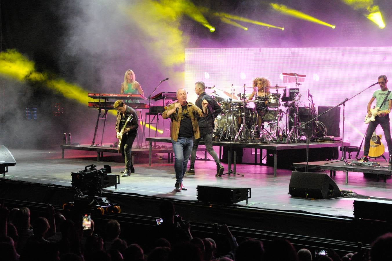 Simple Minds ha actuado en Starlite. 