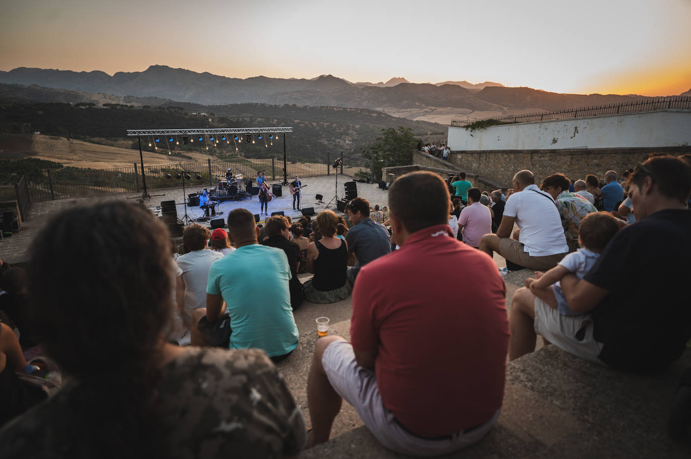 Más de 60 músicos, la mayoría de bandas internacionales procedentes de Estados Unidos, actuaron en Ronda, Montejaque, Grazalema y Villaluenga del Rosario 