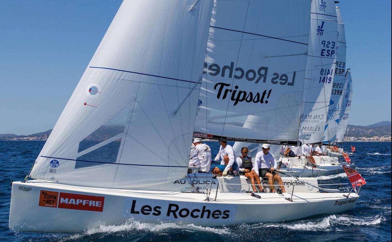 'Les Roches-Tripsst' marcha líder en J70. 