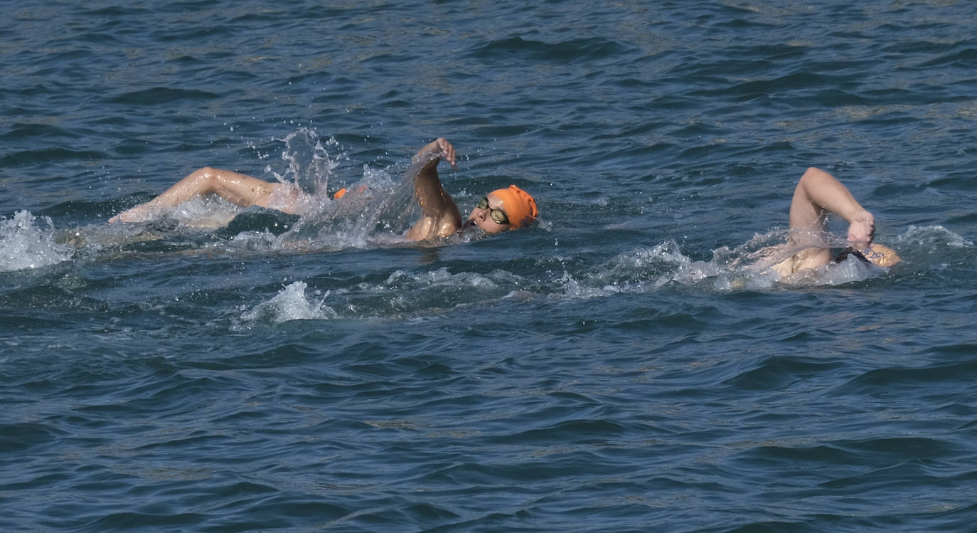 Más de medio millar de nadadores participaron en la prueba 