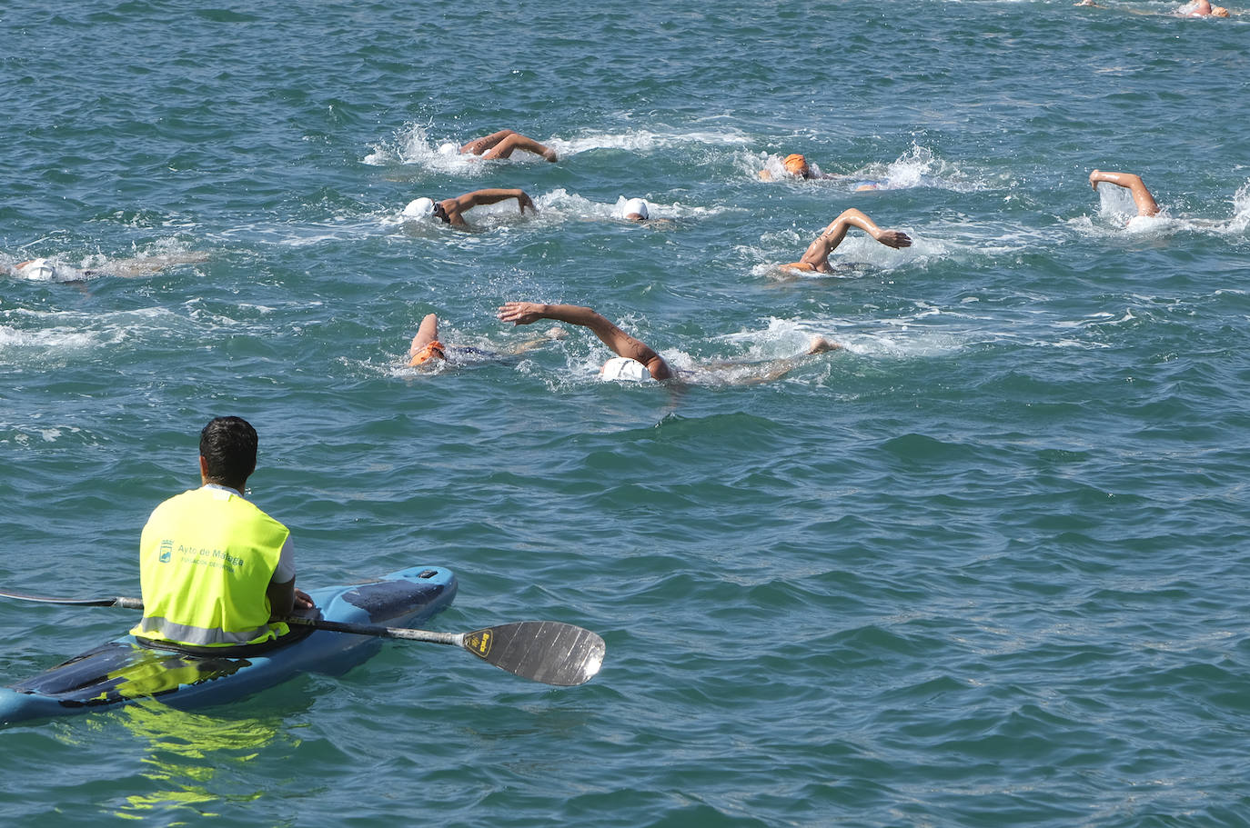 Más de medio millar de nadadores participaron en la prueba 