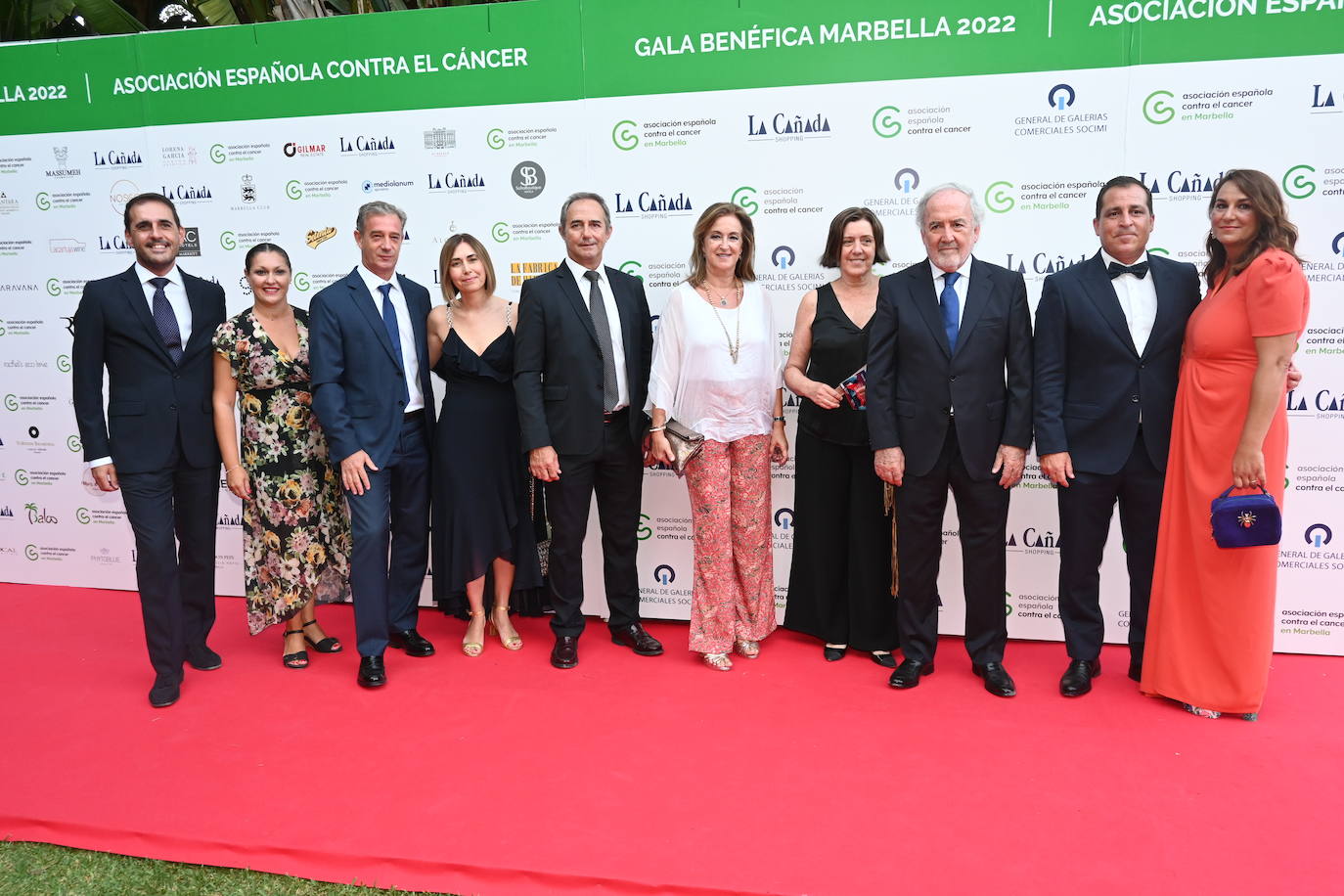 La Cena de Gala de la Asociación Española Contra el Cáncer de Marbella ha regresado por todo lo alto reuniendo a más de 500 personas en la Finca de La Concepción para apoyar la labor de este colectivo que atiende a los pacientes que padecen esta enfermedad y a sus familias