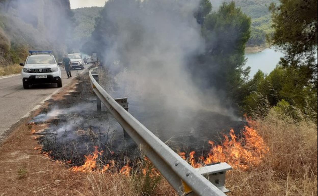 Controlado un incendio en el paraje 'Rebolo' de Campillos