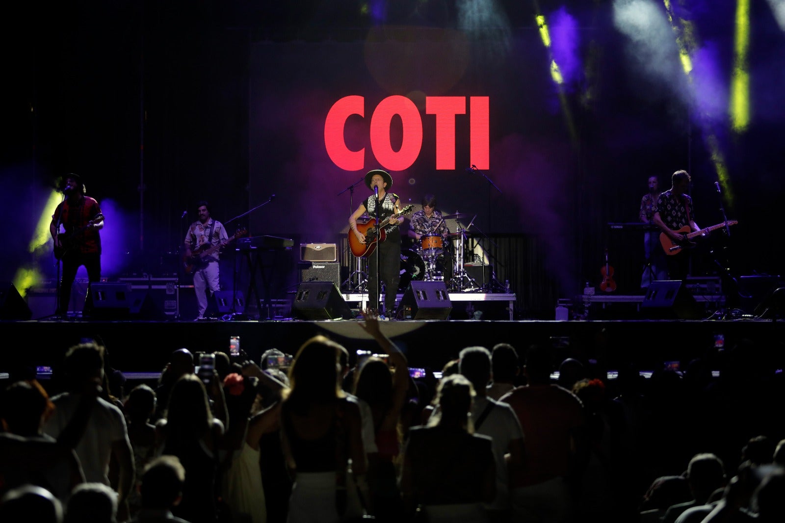 Segunda noche de conciertos en el Real a cargo de Zenet, Coti y Señor Mirinda