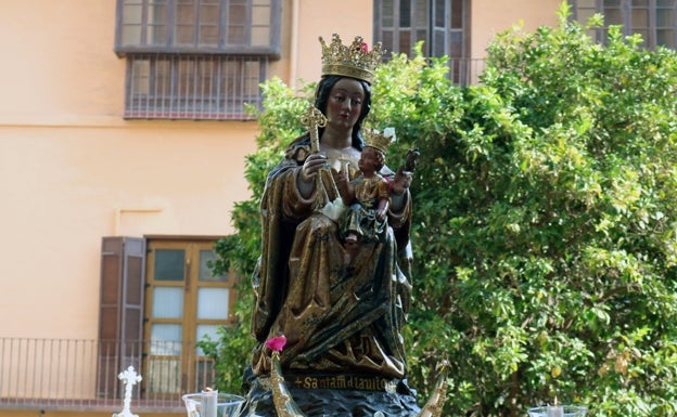 Talla de la Virgen de la Victoria. 