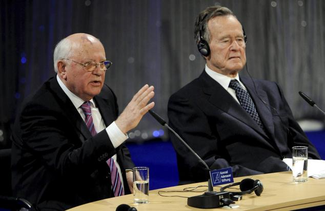 Gorbachov y George Bush, en el aniversario de la caida del Muro de Berlín, en 2009.