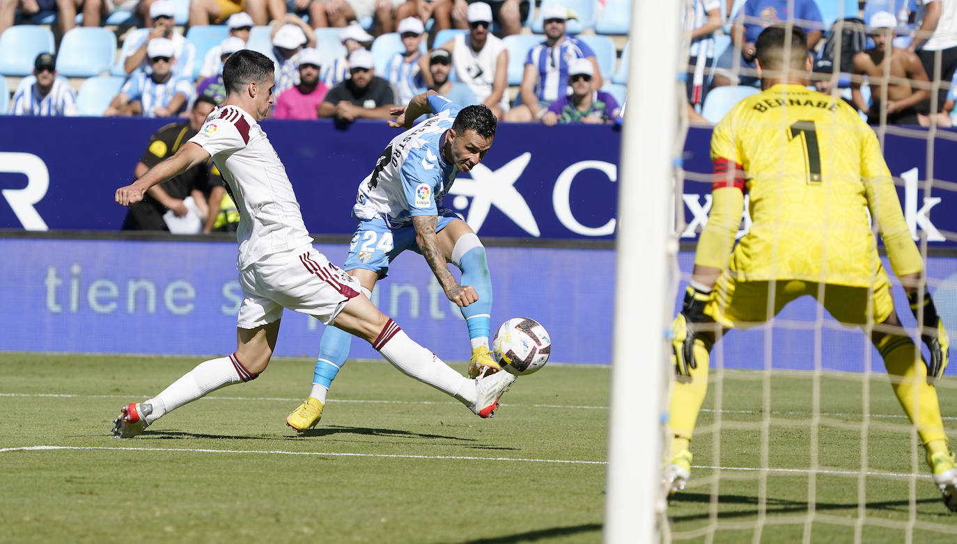 El Málaga pierde en casa con el Albacete (1-2).