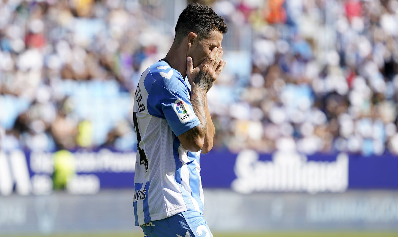 El Málaga pierde en casa con el Albacete (1-2).