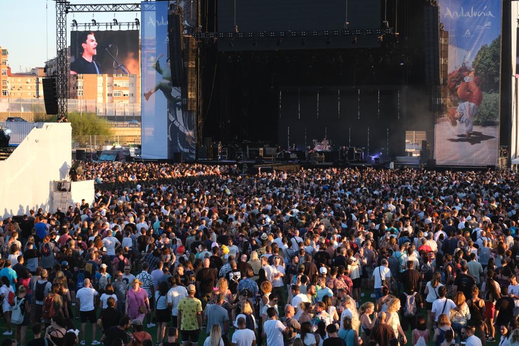 Ambiente durante la primera jornada de conciertos