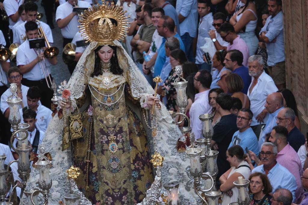 Fotos: Imágenes de la Magna de Antequera: quince imágenes y nueve horas y media en la calle