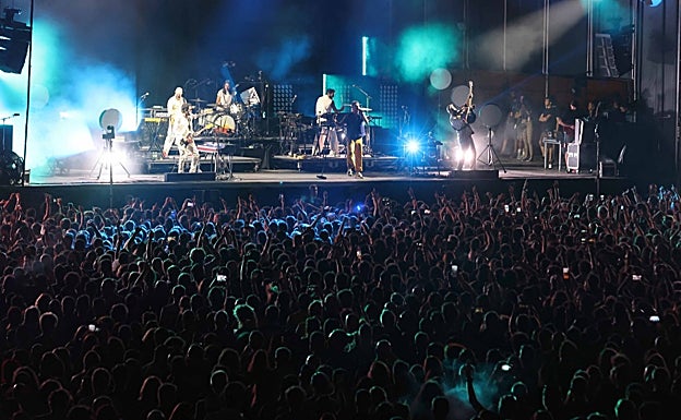 Ambiente espectáculo anoche en el concierto de los madrileños. 
