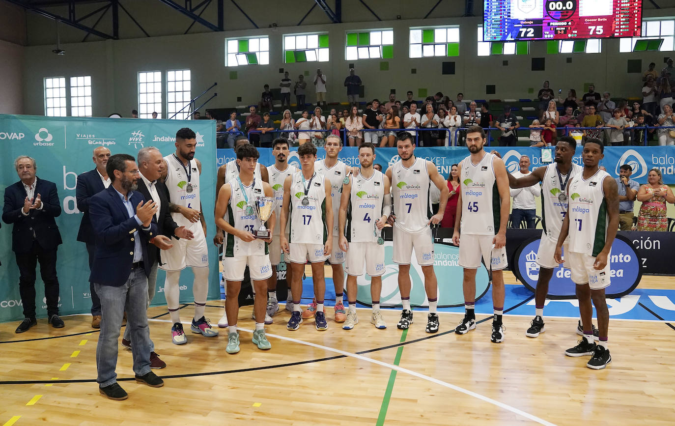 Fotos: Así fue el partido Unicaja-Betis de la final de la Copa Andalucía